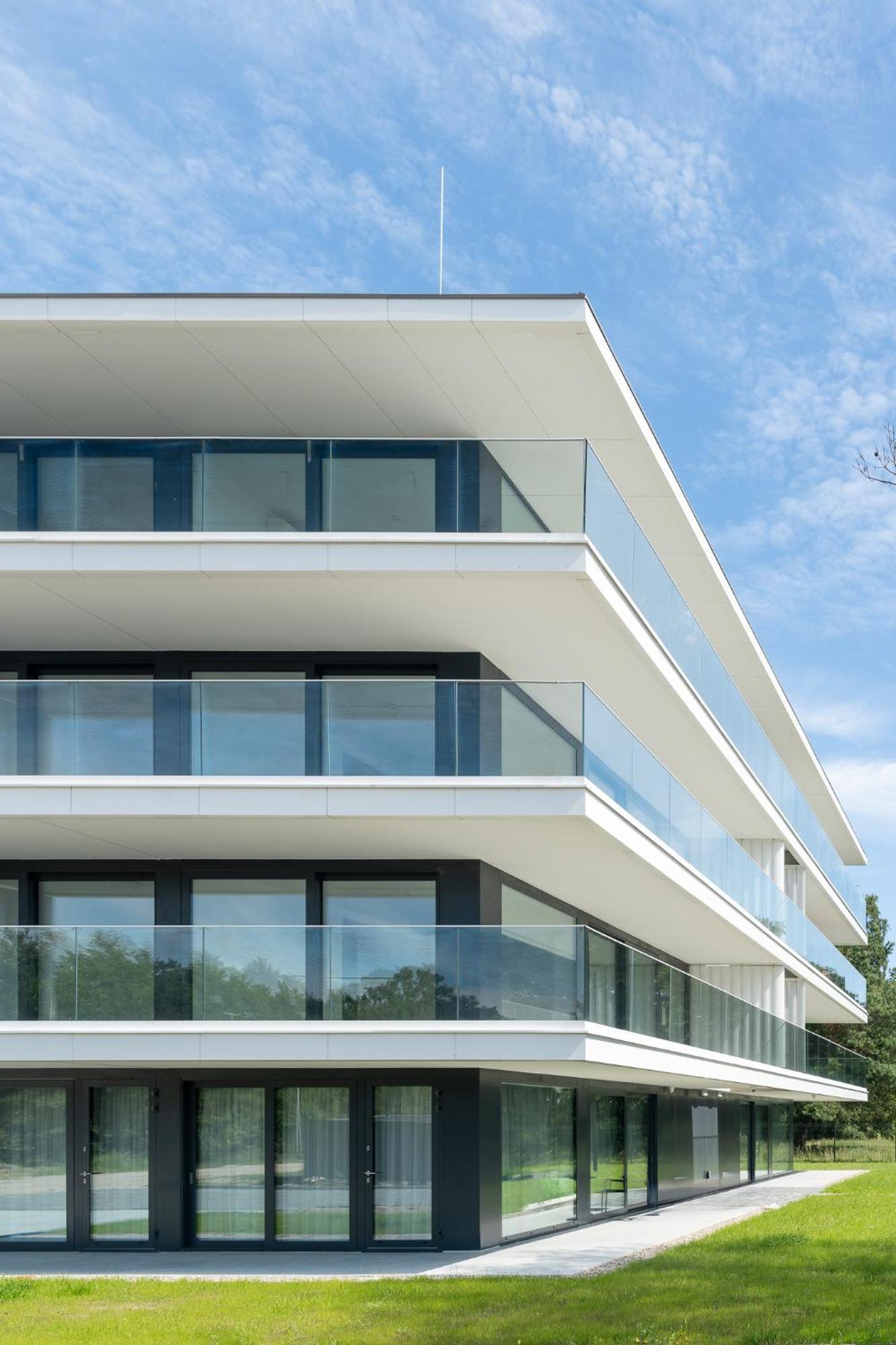 Sea & Lake - City Apartments Mielno  Eksteriør bilde